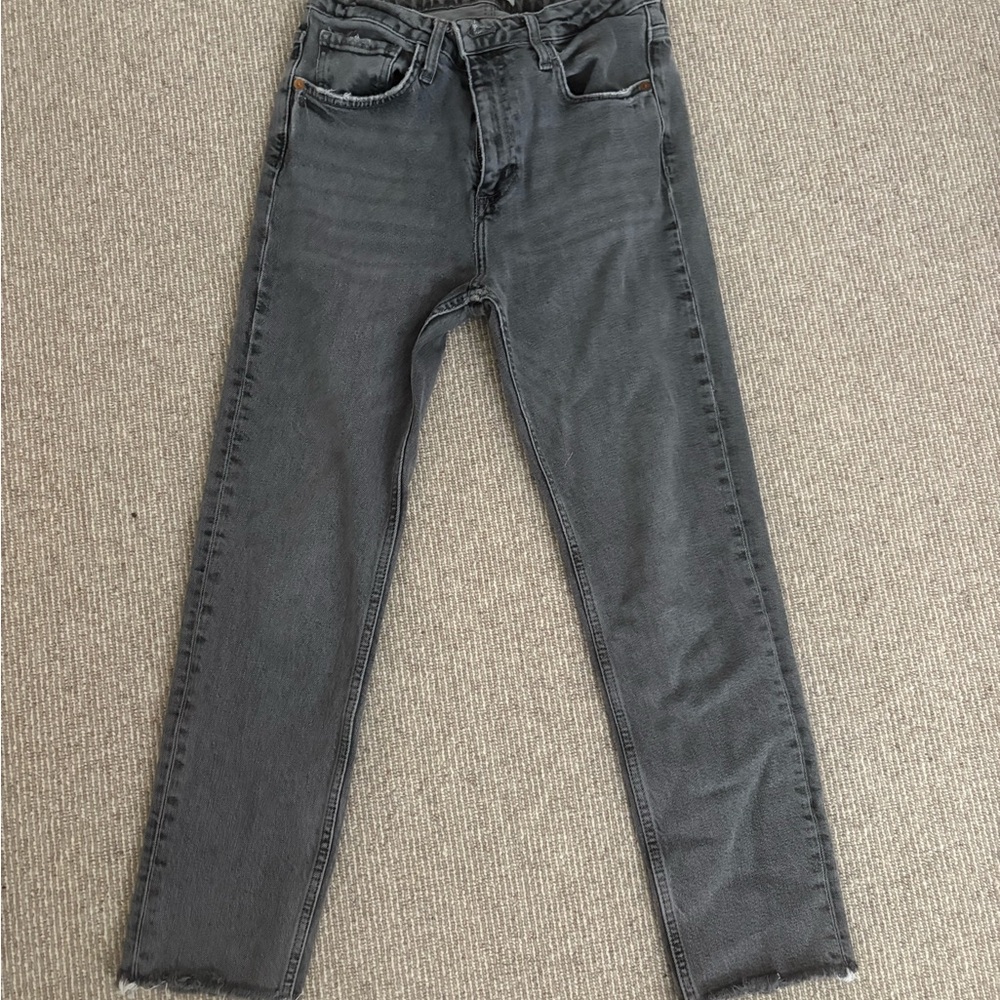 Zara Gray distressed cropped Jeans